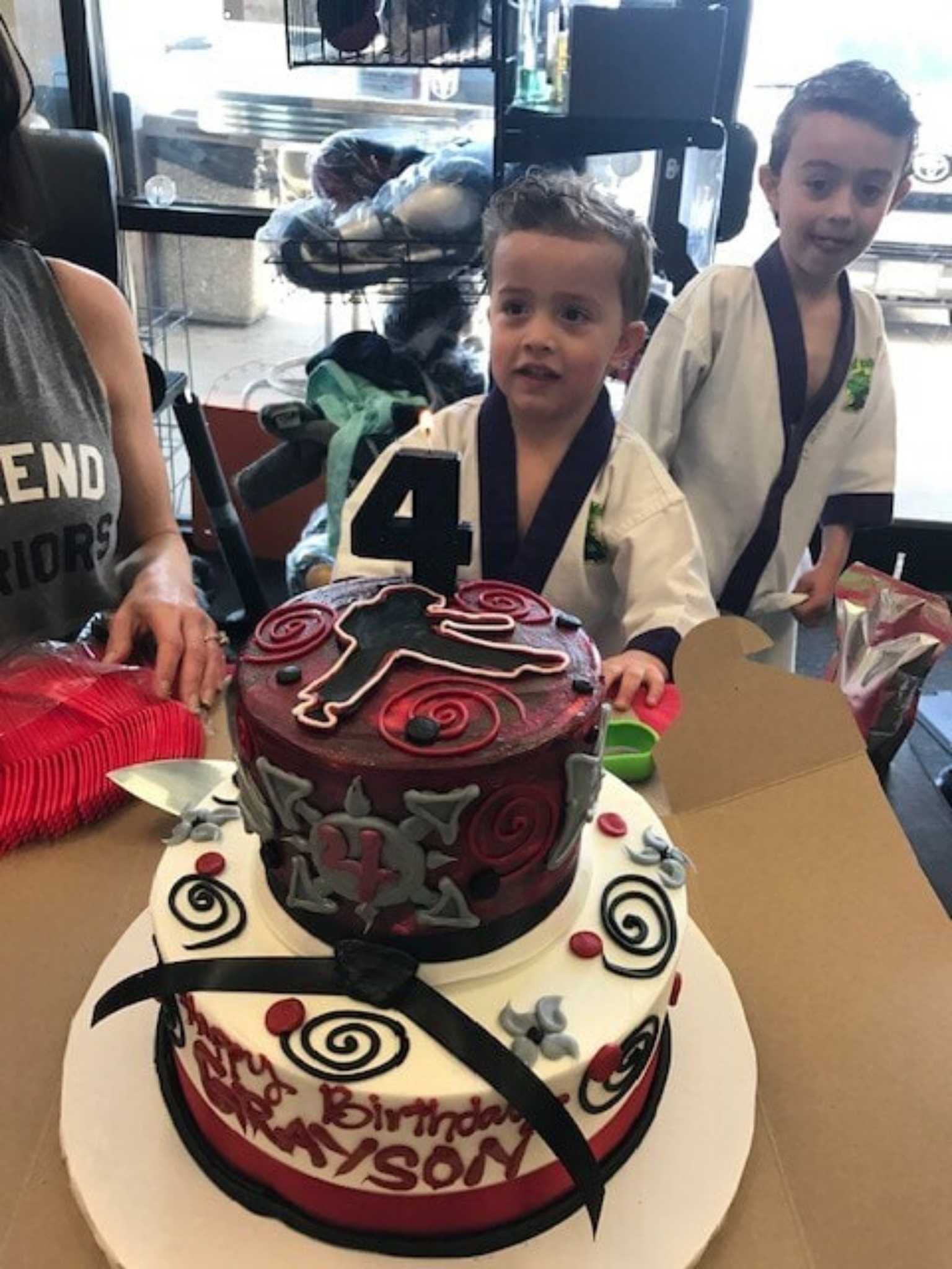 Have your next birthday party at Tran's! 🎉