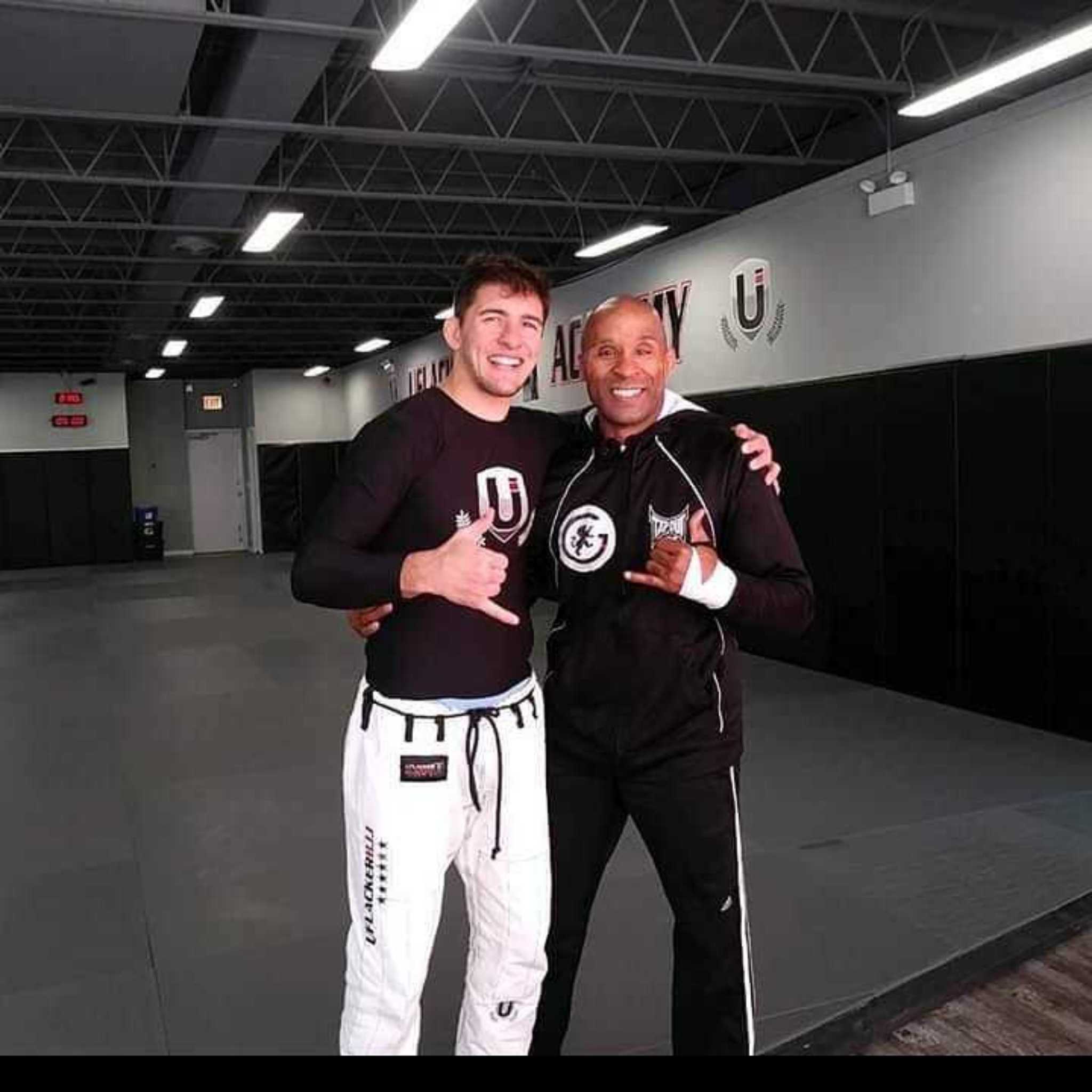 Kick and punch your way into fitness with Pro Fighter Gideon "The Gladiator" Ray!