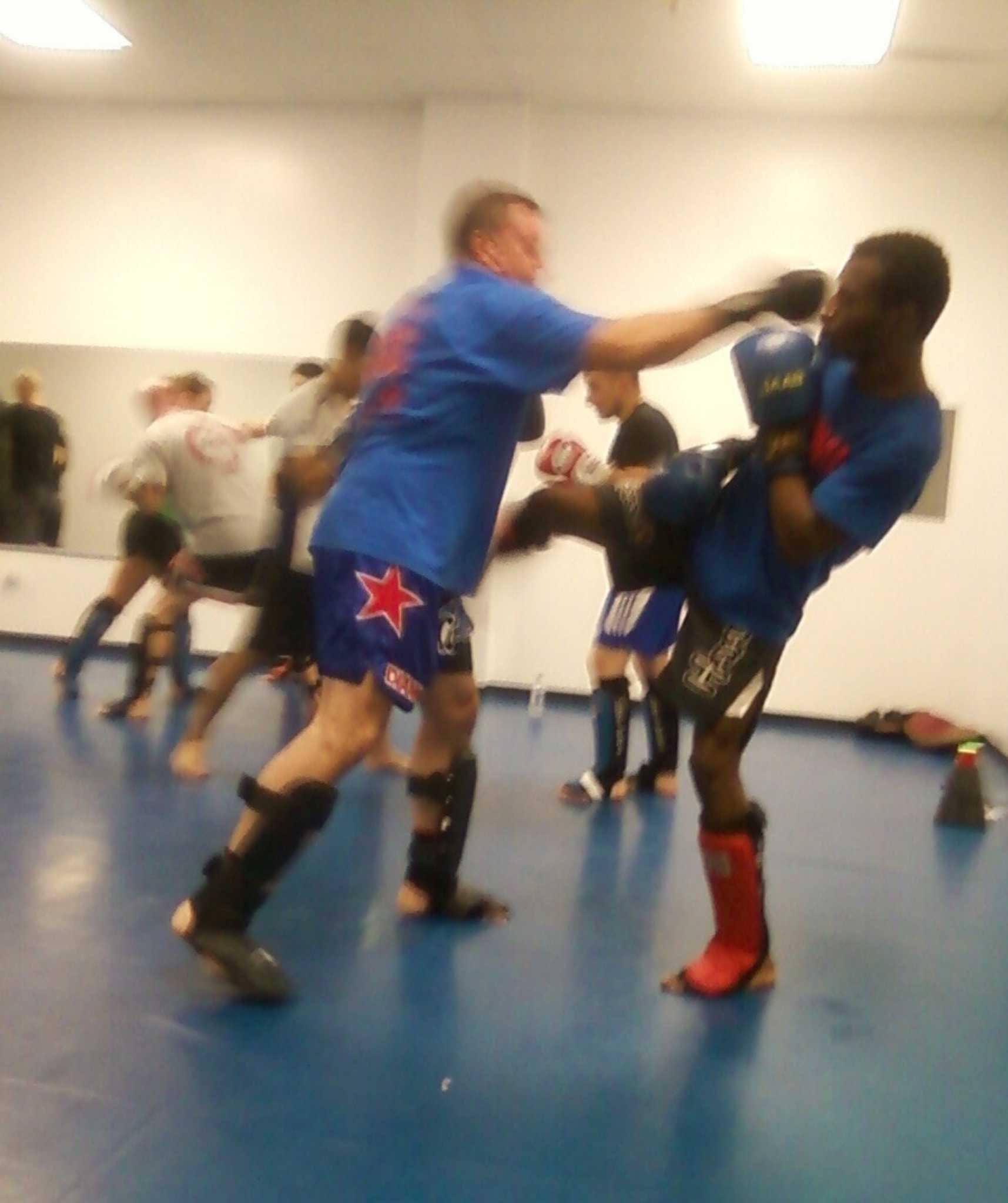 Muay Thai Kickboxing