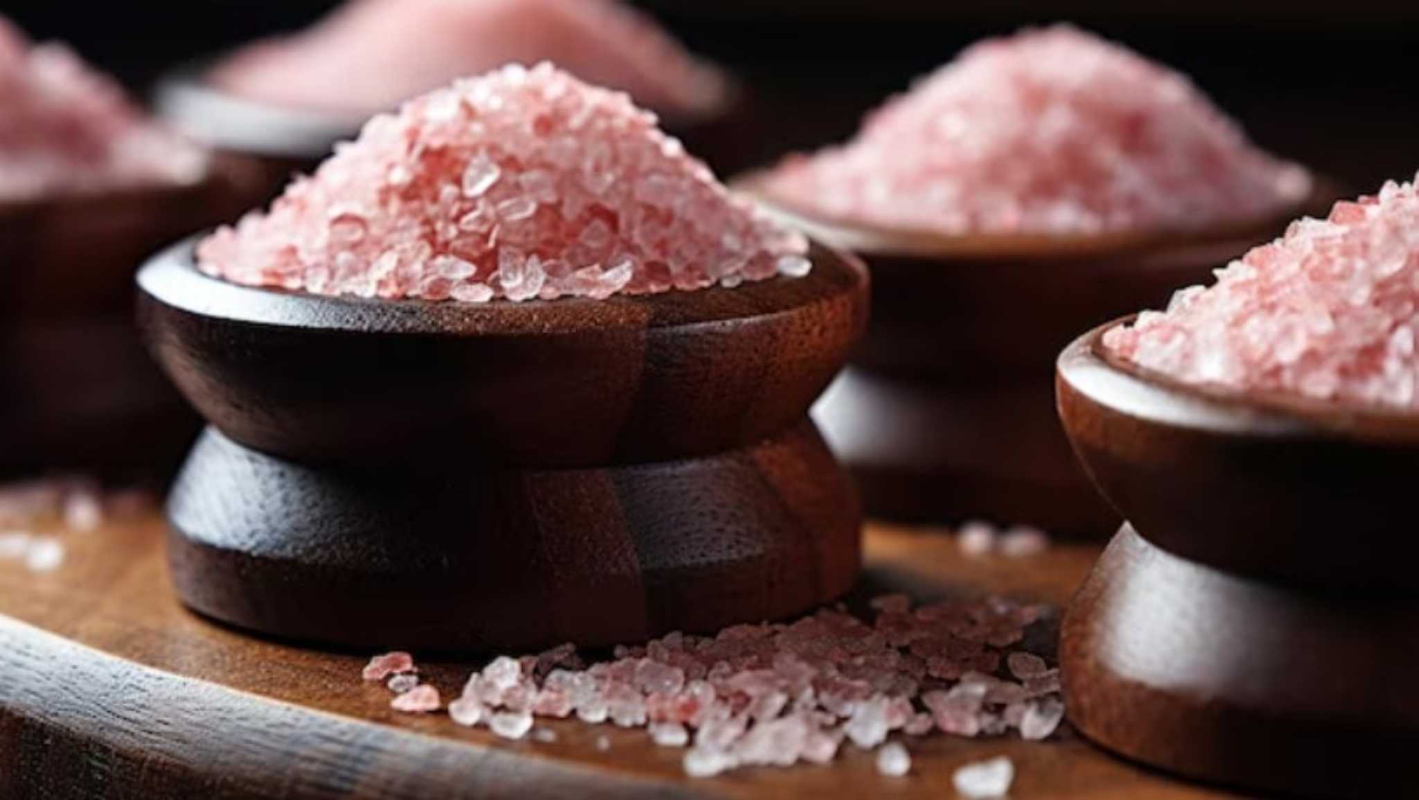 Heal A Variety of Skin and Health Conditions With Salt & Red Light Therapy