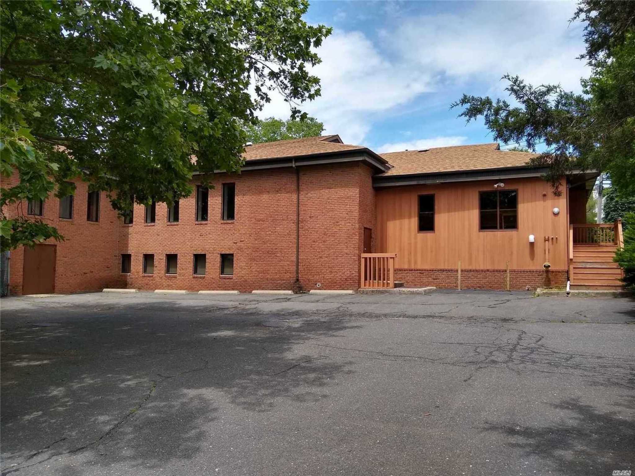 Location facility image